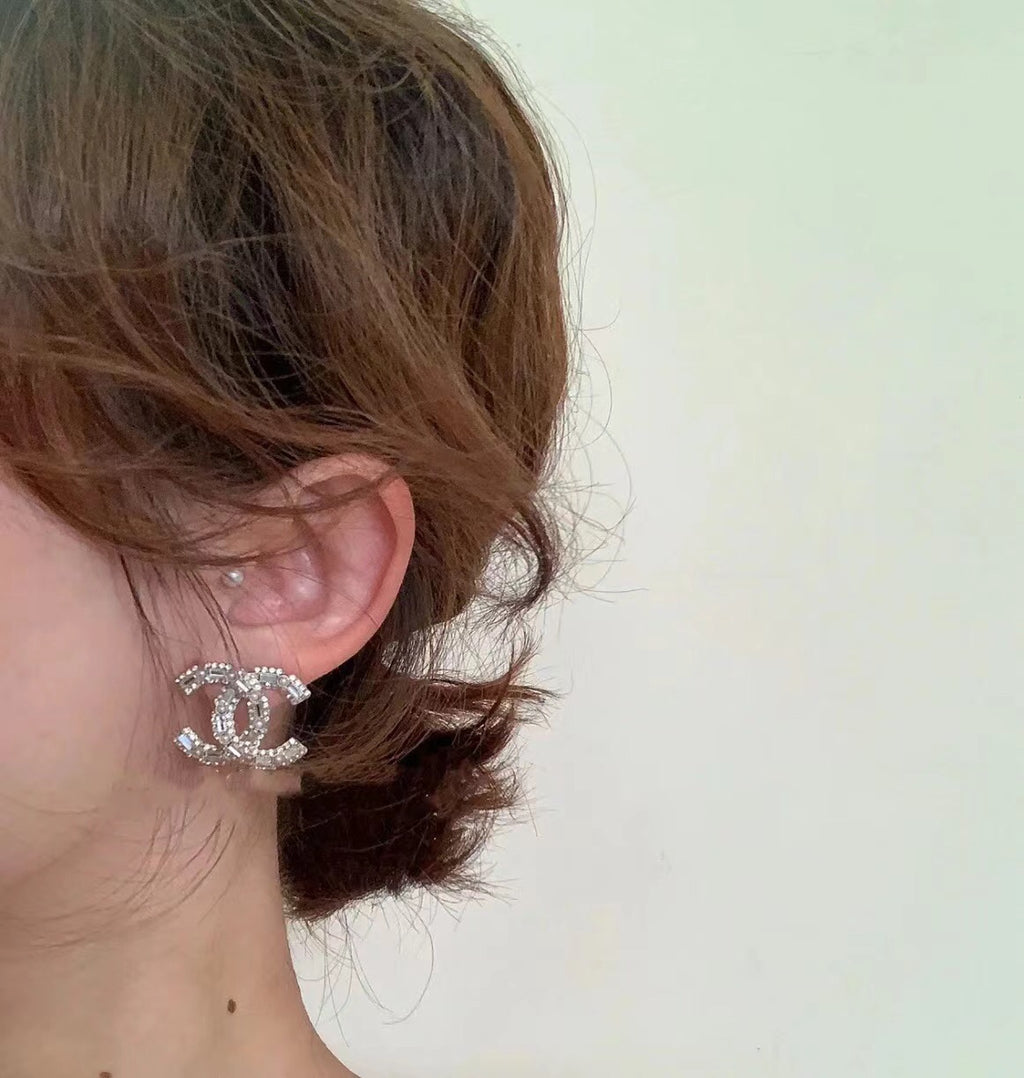 X1Z94C842E Popular Earrings