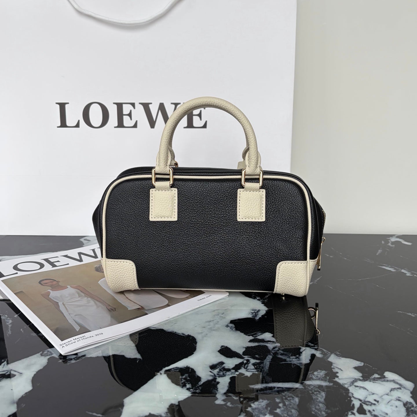 B1R66A12 Popular leather bag
