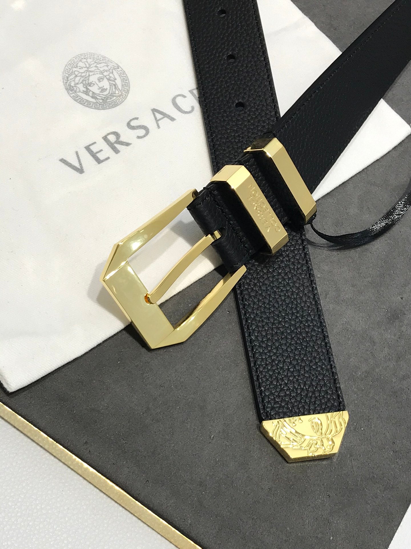 P1Q64V84 Popular  High quality belt With full package