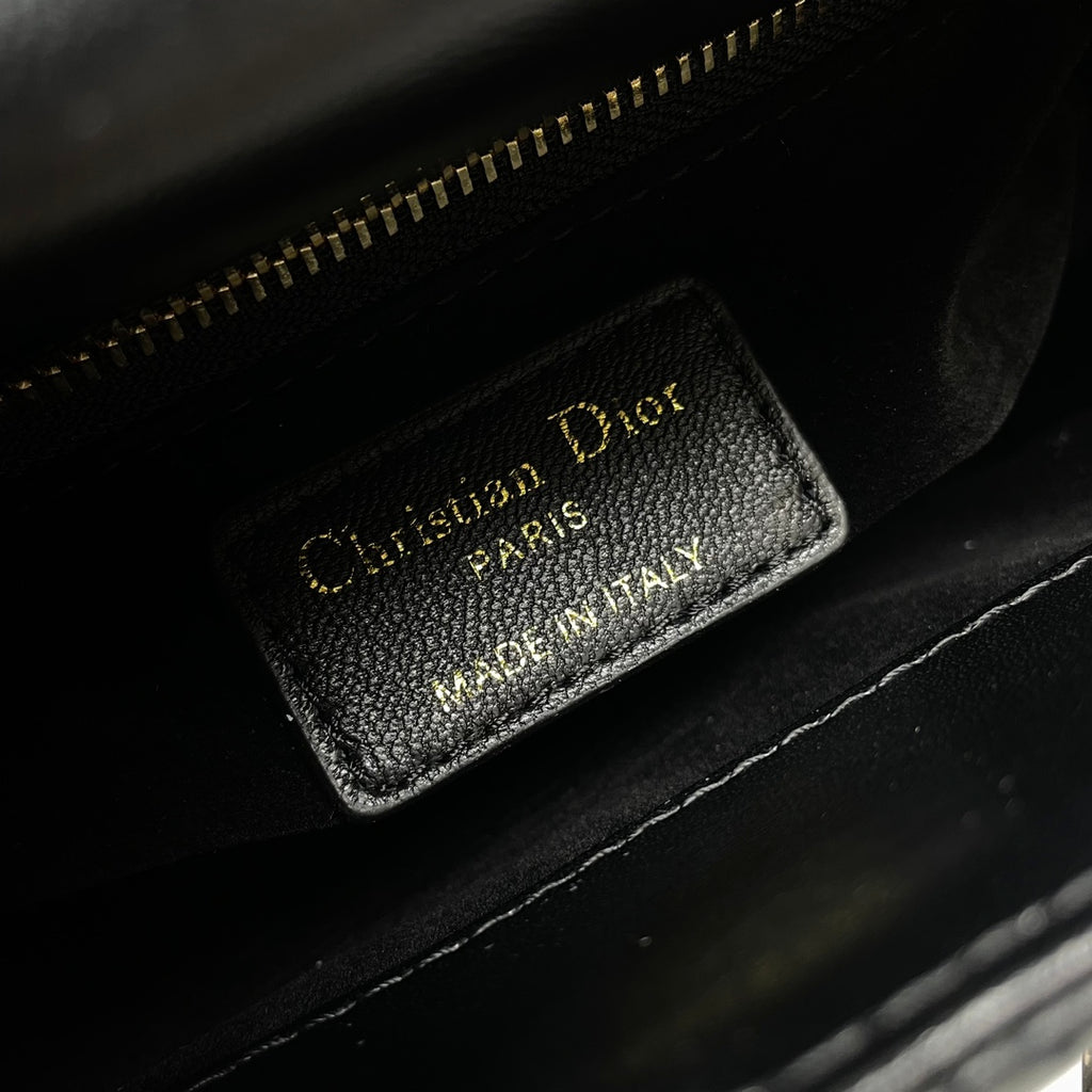 B1R15D139 Popular leather bag