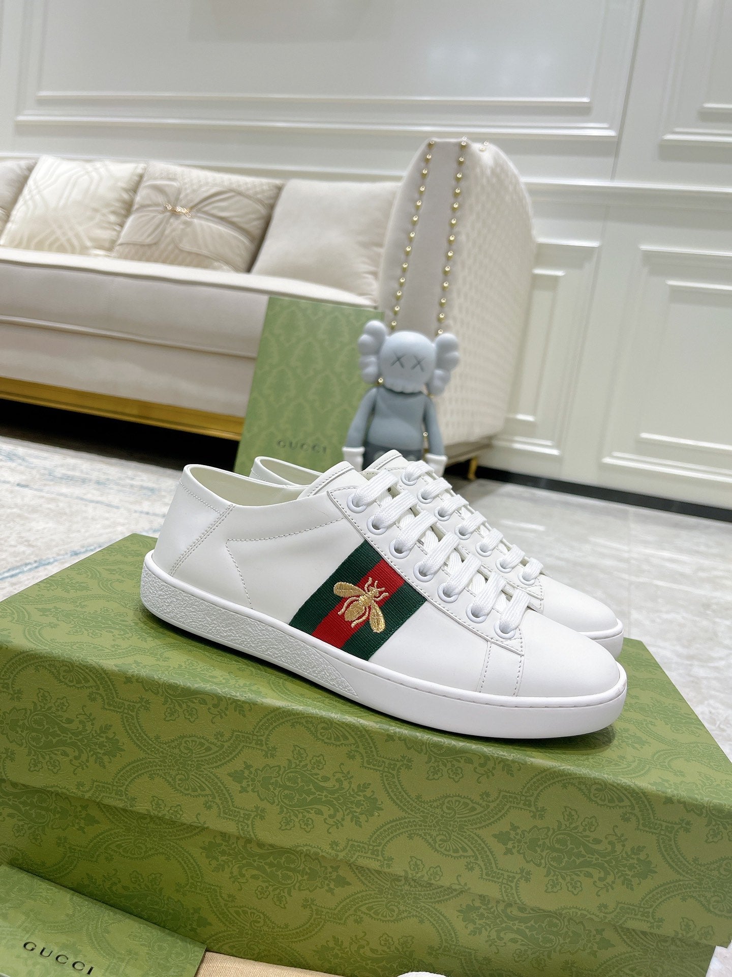 Z2Q105B199 Popular high-quality Shoes