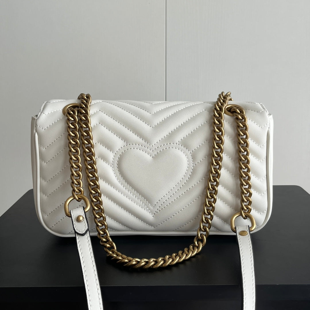 B1P36B69 Popular leather bag