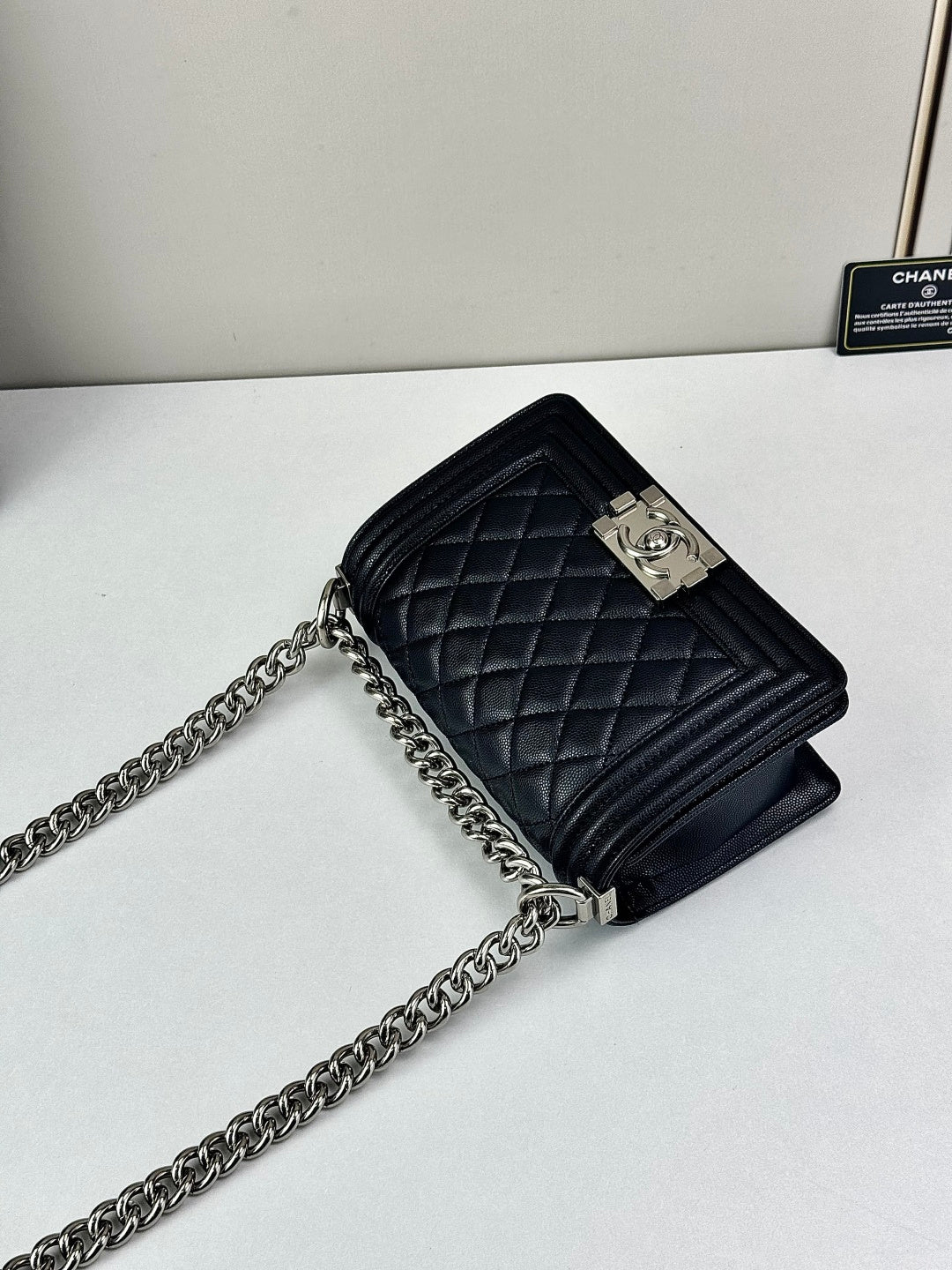 B1P36C17 Popular Caviar leather bag