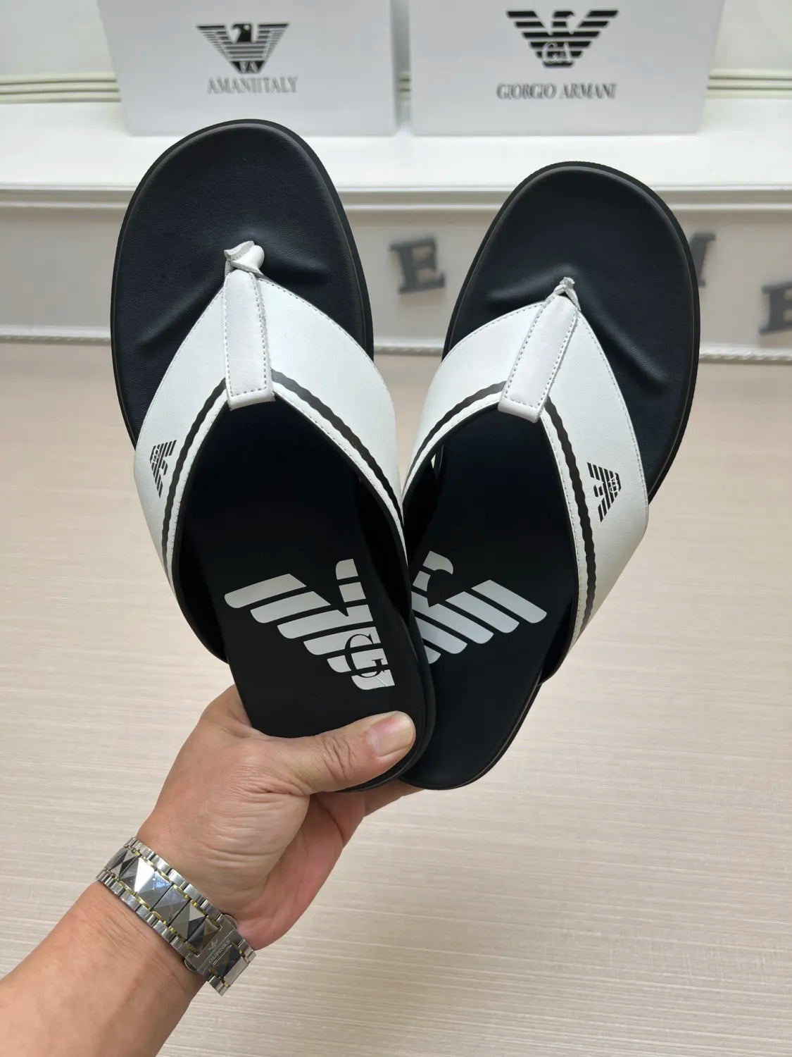 Z54A103 Popular slippers