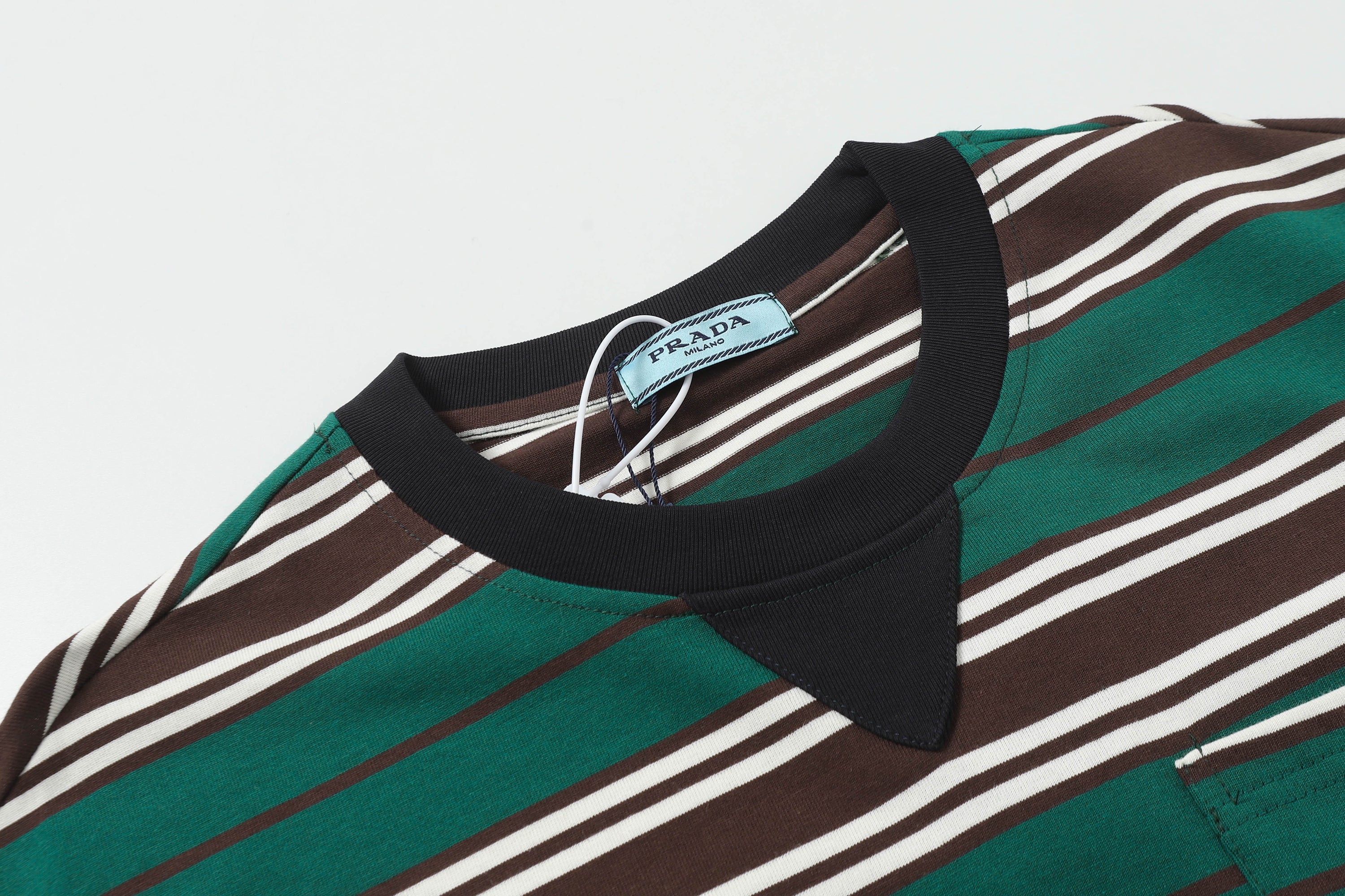 U1R45P187 Popular T-shirt