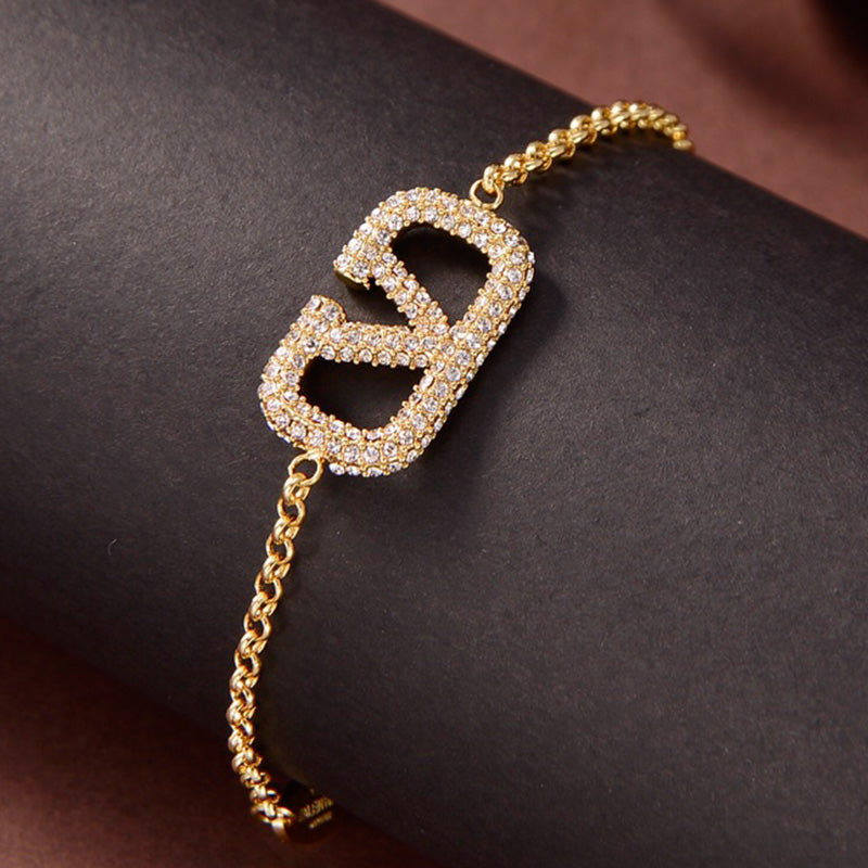 X1Y83VL243K  Popular Bracelets
