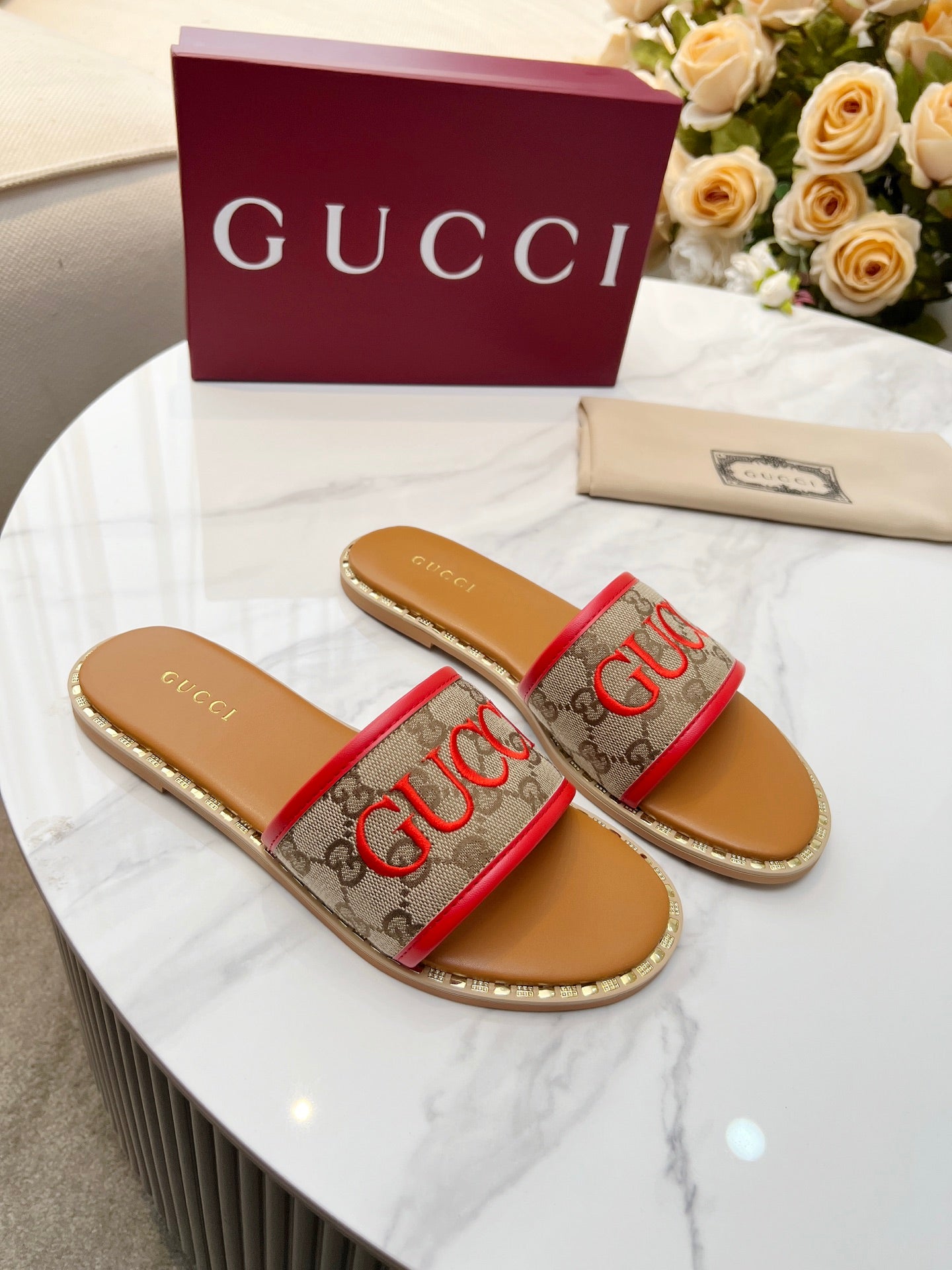 Z2Q55B29 Popular high-quality  Shoes