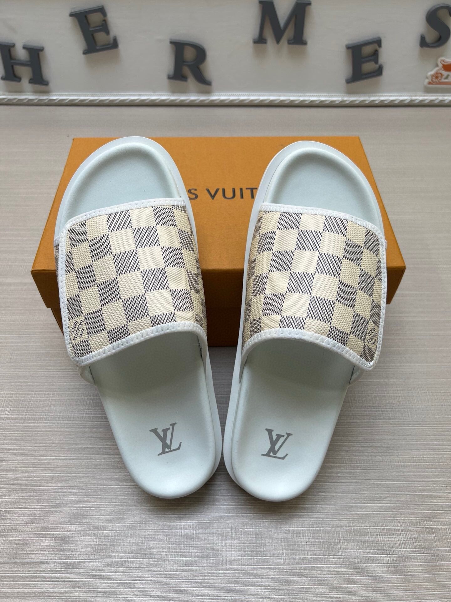Z5WE245 Popular Slippers