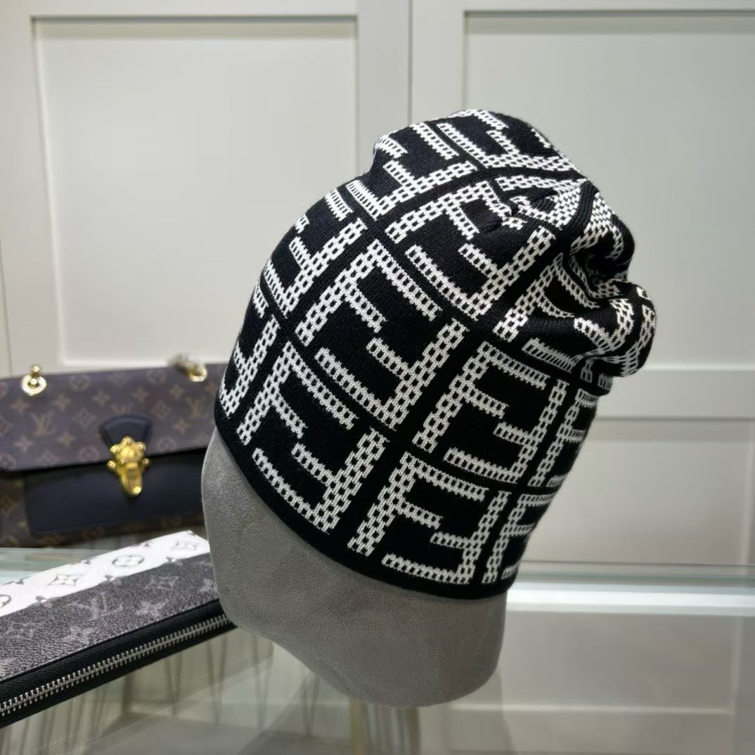 M1R86F31 Popular hats