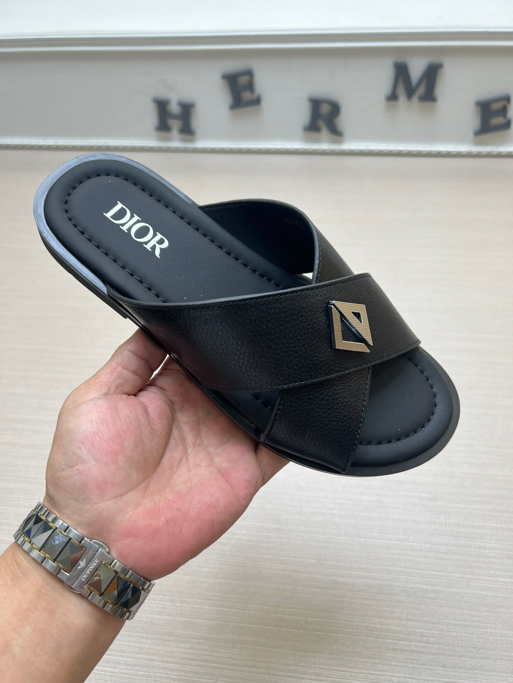 Z5ZD77 Popular  slippers