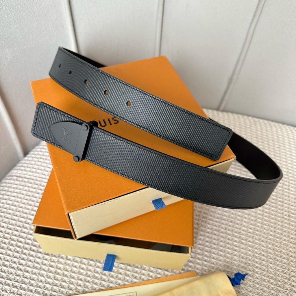 P1Q64E136 Popular  High quality belt With full package