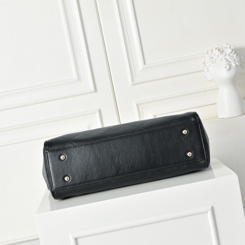 B1P36C43 Popular leather bag