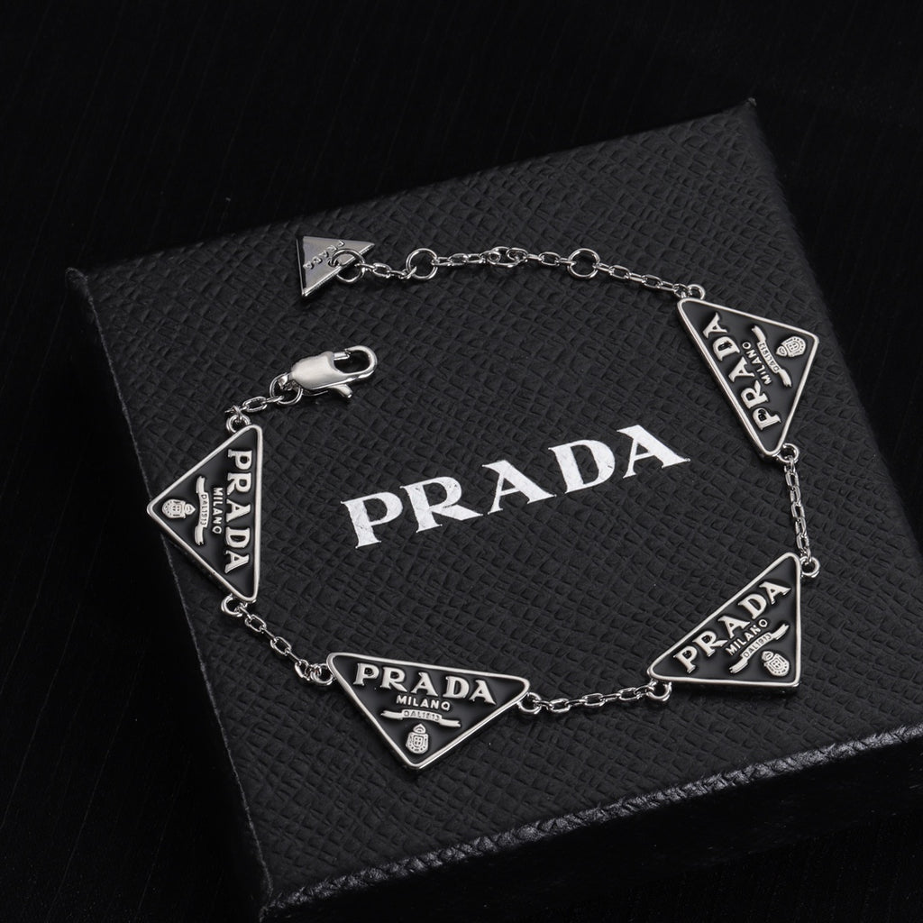 X1X34PD595K  Popular Bracelets