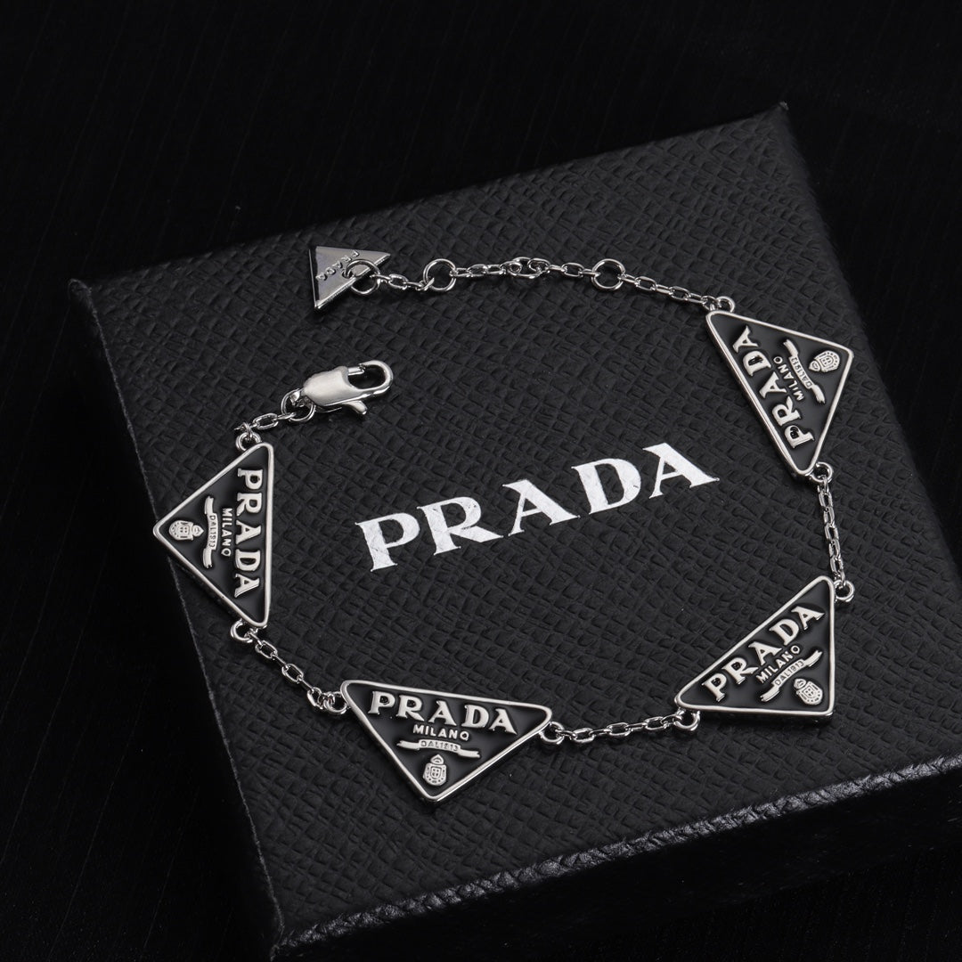 X1X34PD595K  Popular Bracelets