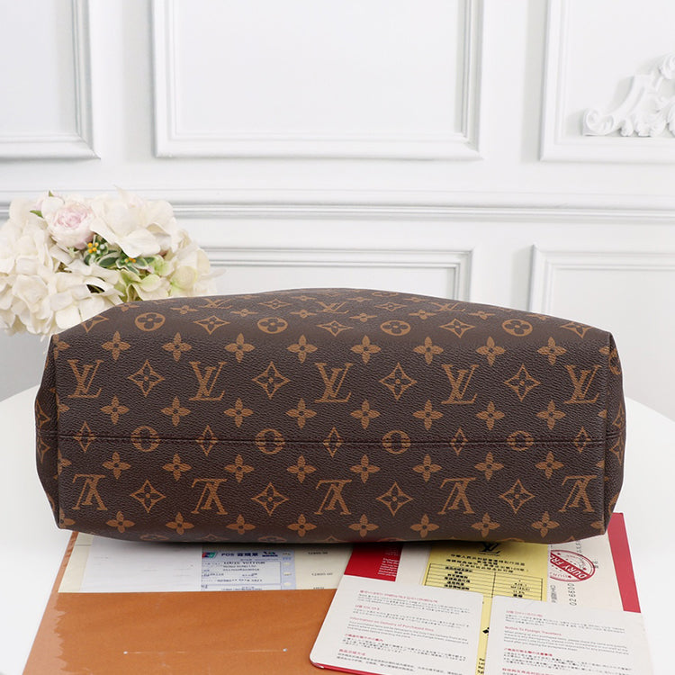 B1P11E84 Popular leather bag 