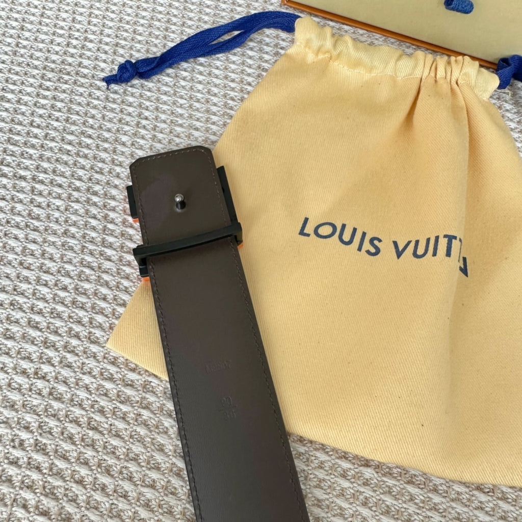 P1Q64E56 Popular   High quality belt With full package