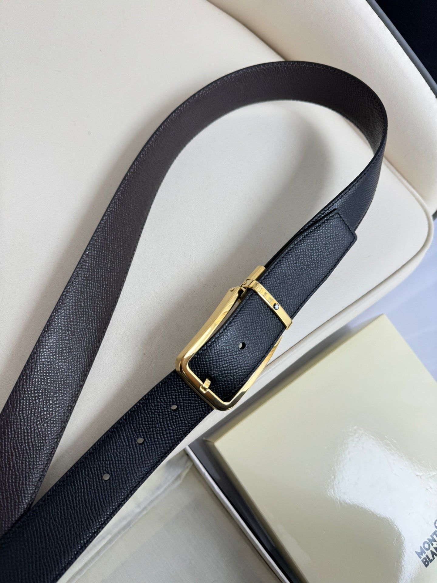 P1R55A236 Popular  High quality belt With full package