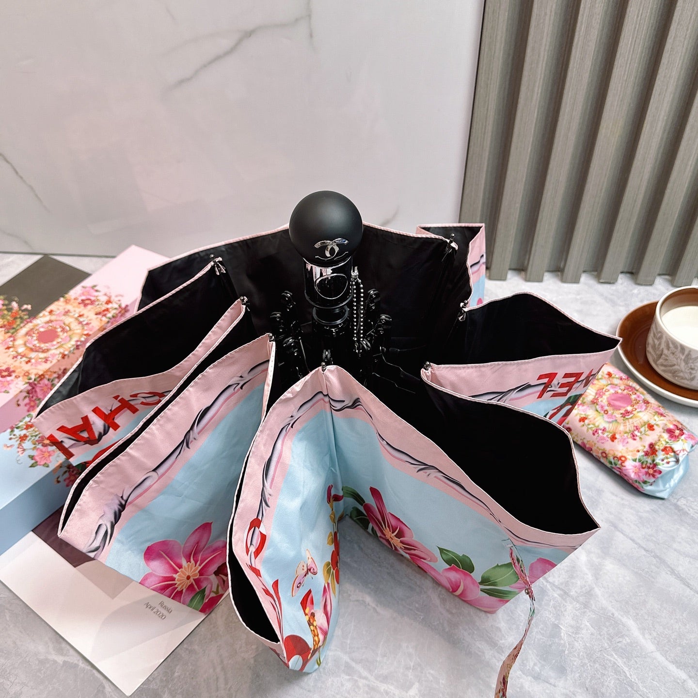 J1R85C43 Popular UV resistant umbrella