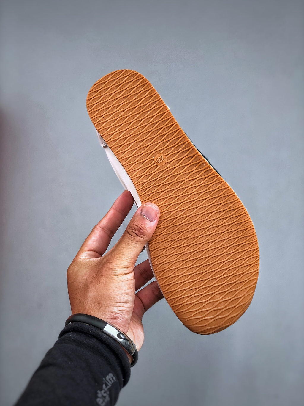 Z4Q95A82 Popular Shoes