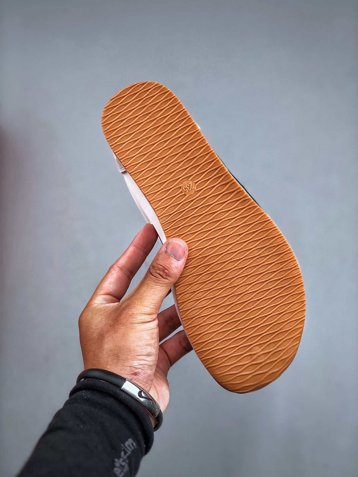 Z4Q95A82 Popular Shoes