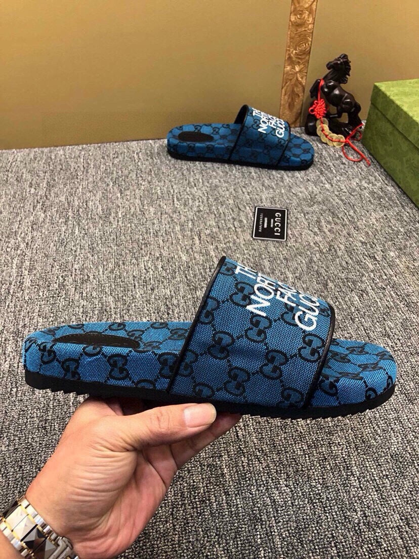 Z5R76B3 Popular Slippers