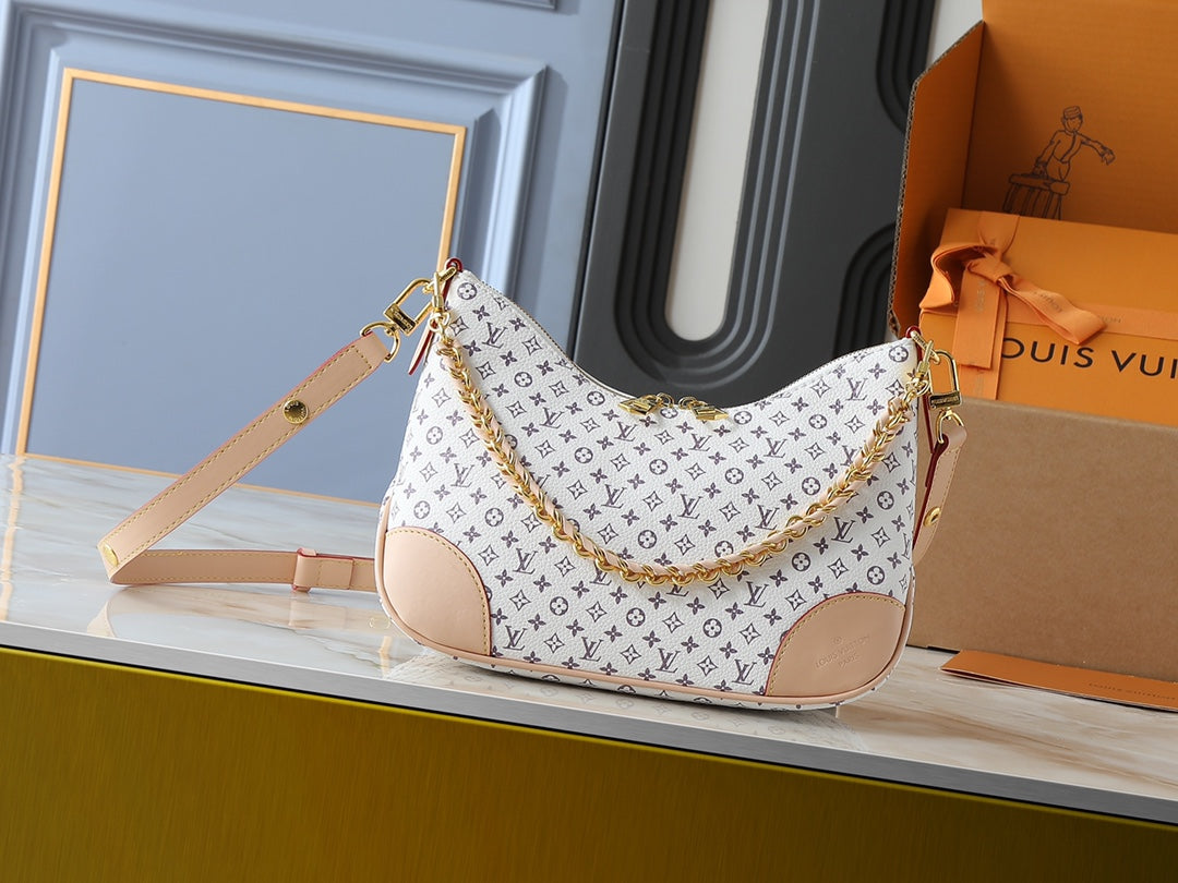 B1R76E49 Popular leather bag