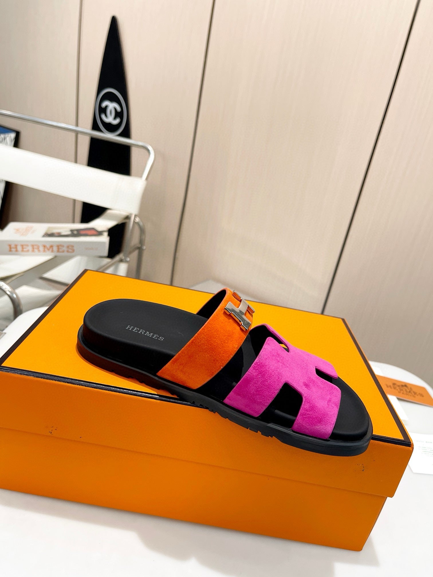 Z5R35H7  Popular Slippers shoes