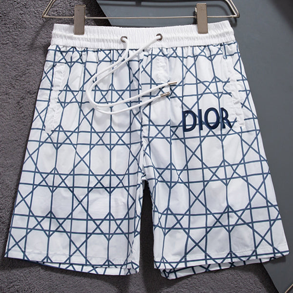 U1N36D24 Popular shorts