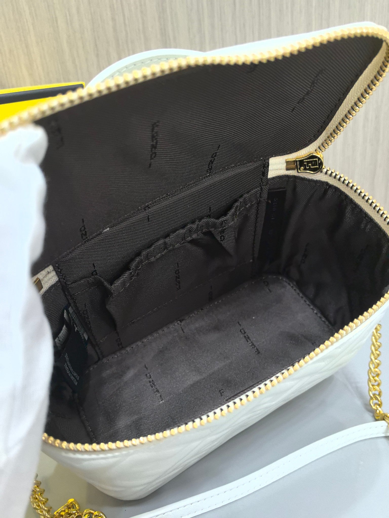 B1R15F59  Popular  bag