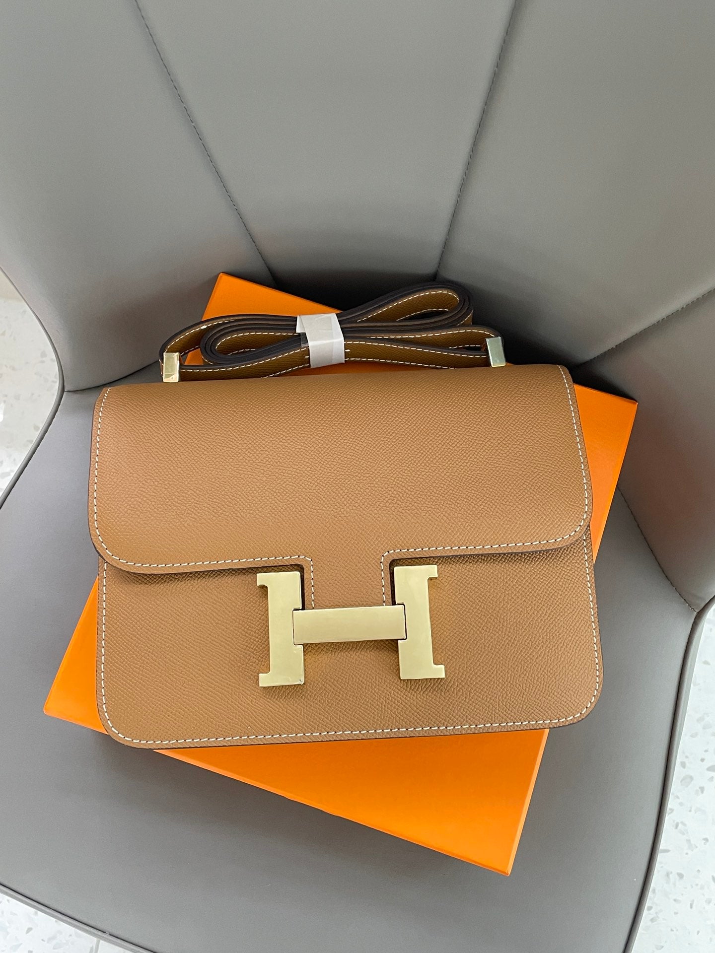 B1N55H65 Popular  leather bag