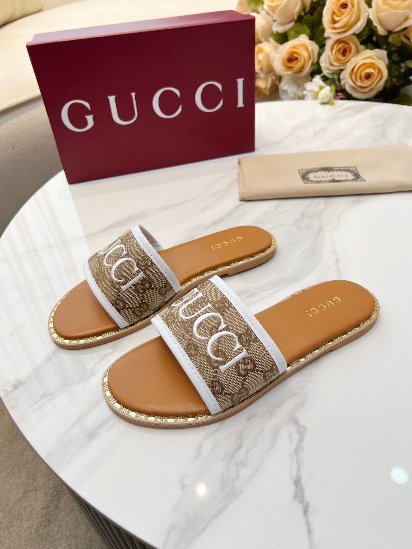 Z2Q55B29 Popular high-quality  Shoes