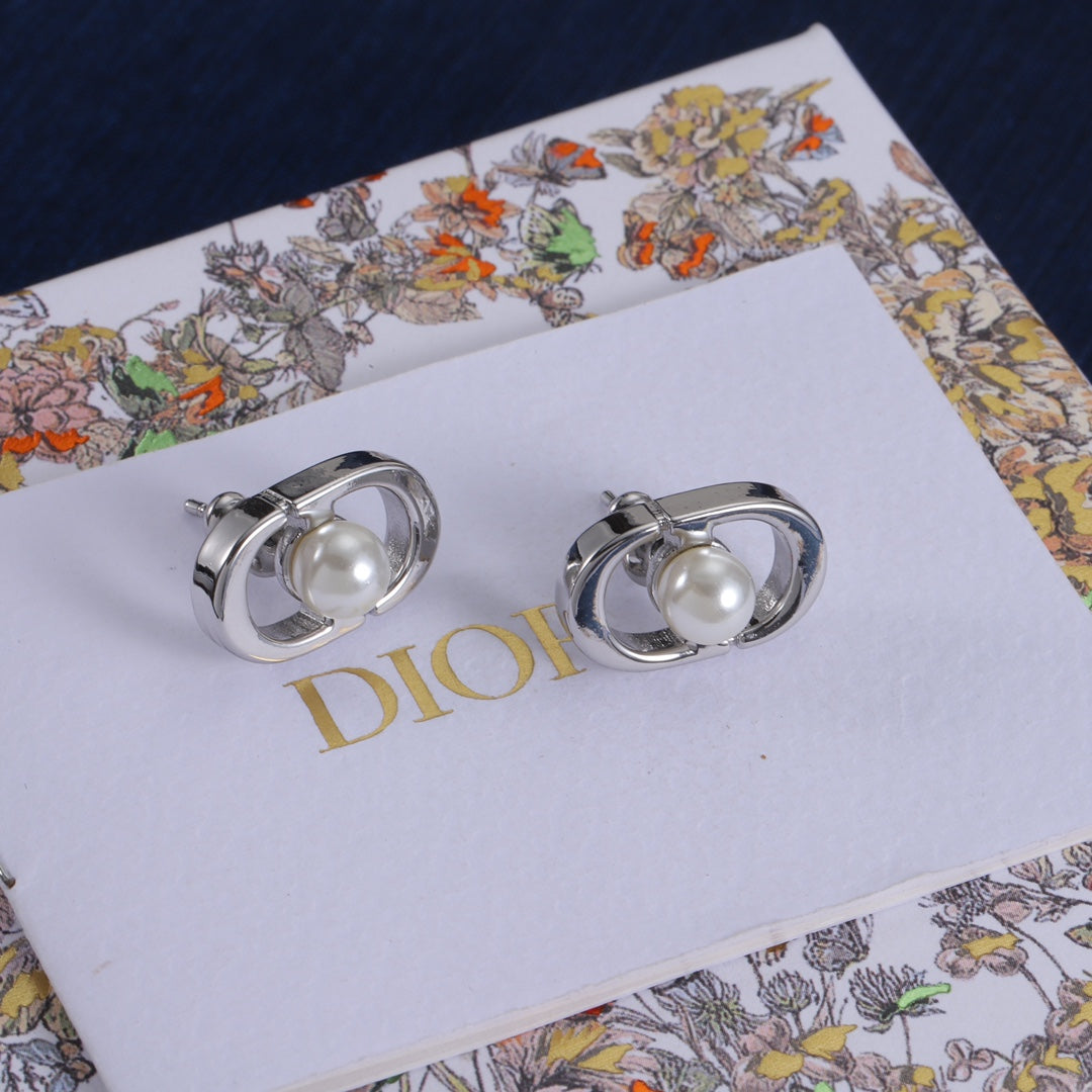 X1Z54D256E Popular  Earrings