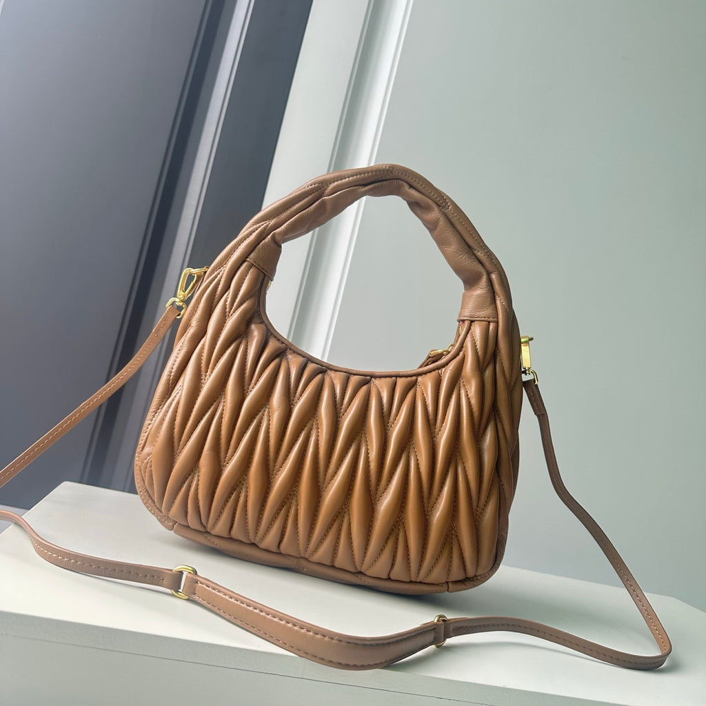B1P46A121 Popular leather bag（29x24x10cm）