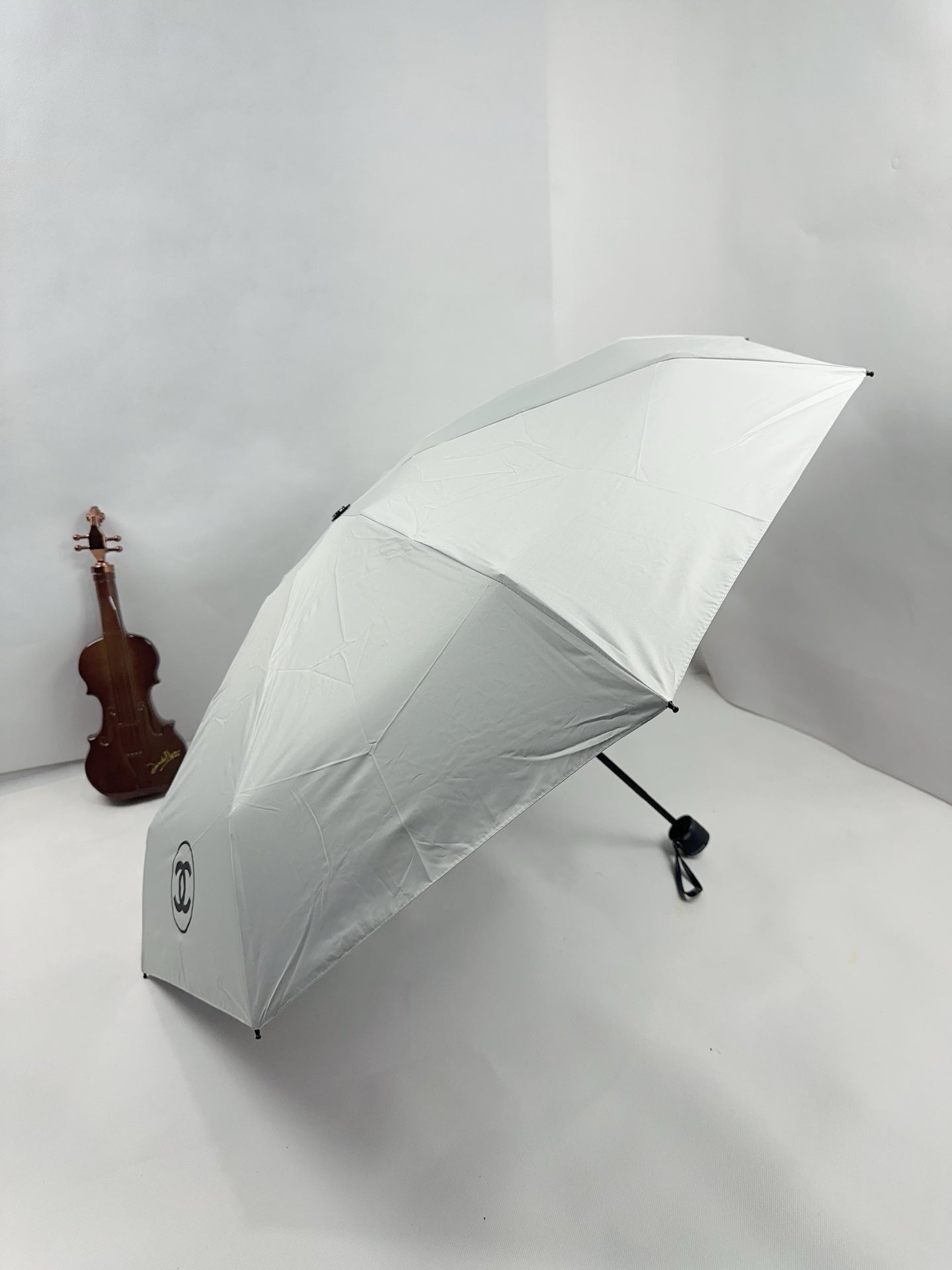 J1R85C25 Popular UV resistant umbrella