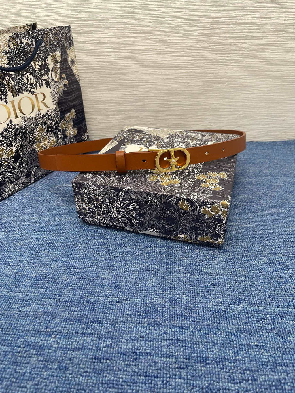 P1R55D205 Popular   High quality belt With full package