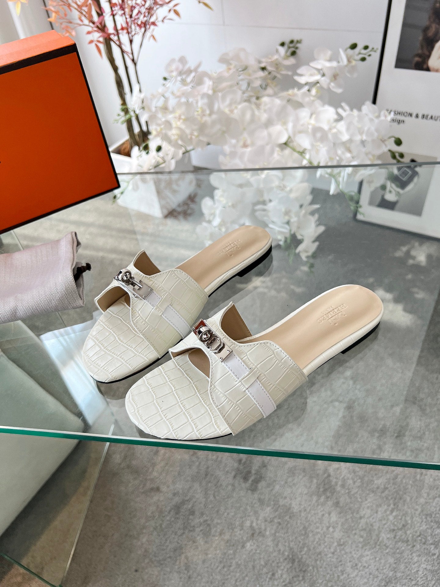 Z2Z85H10  Popular leather Shoes