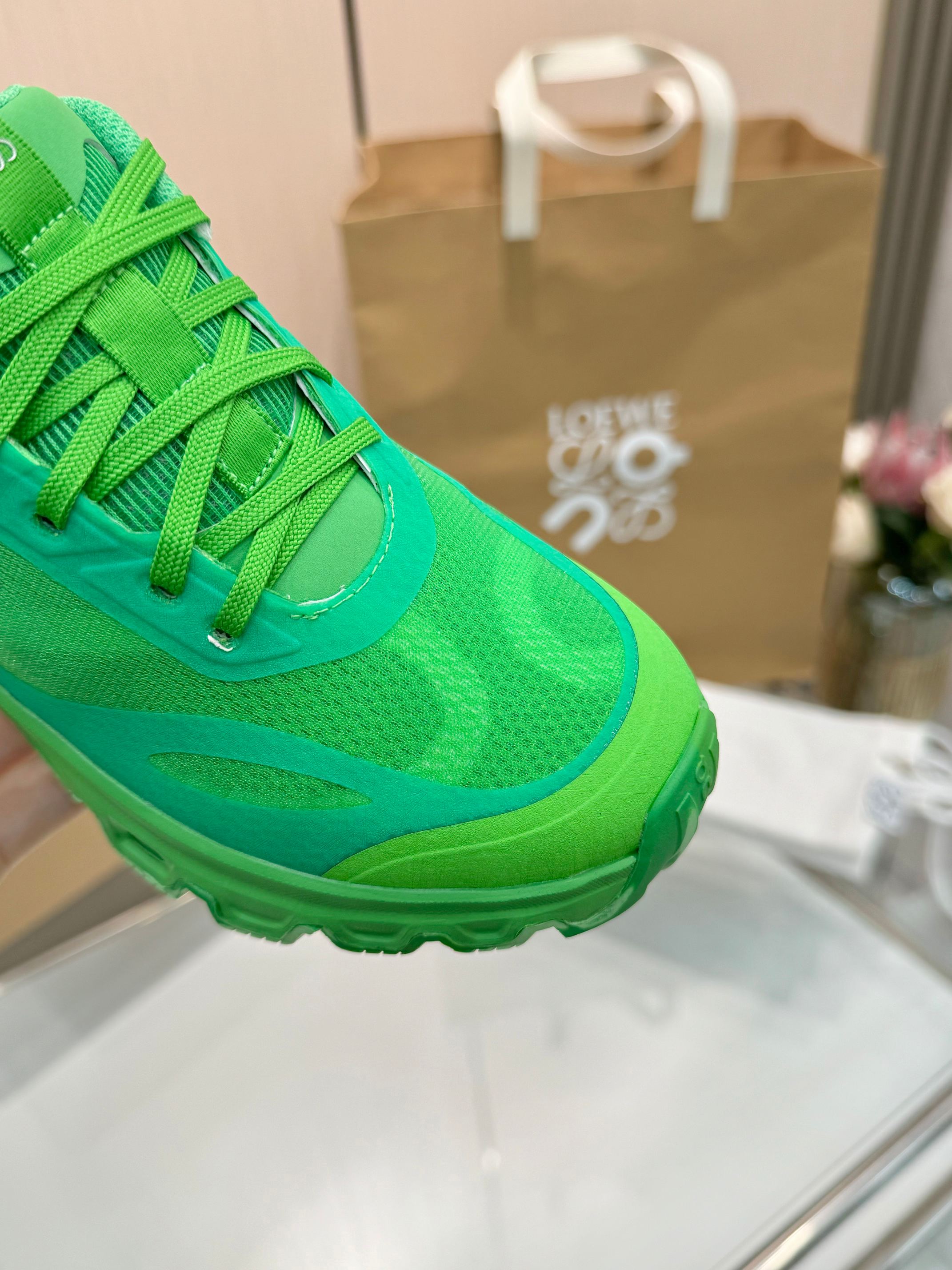 Z2Q95A182  Popular high-quality Shoes