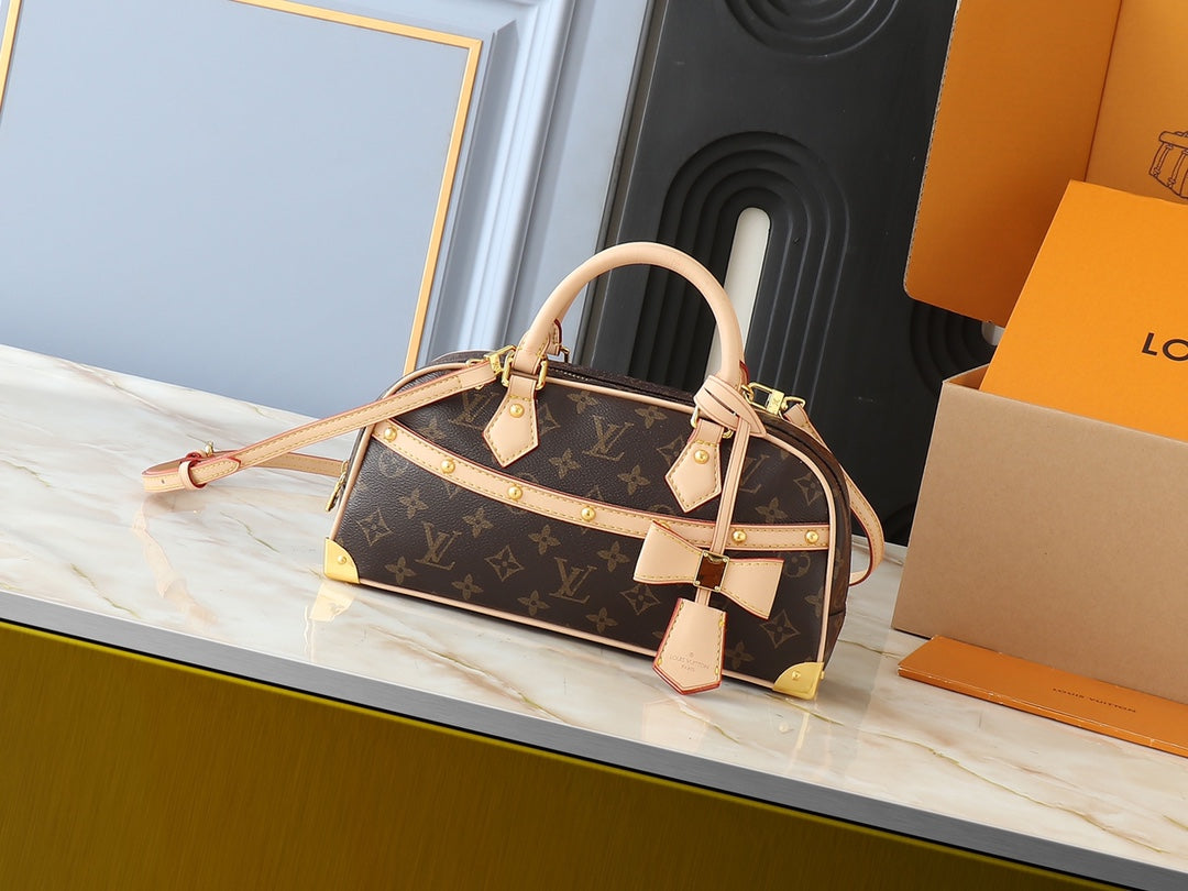 B12W15E4 Popular leather bag