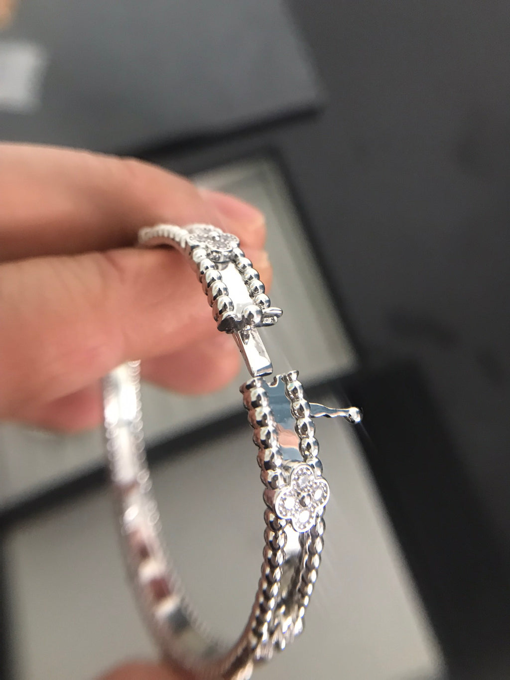 X5Q85VC81K  Popular Bracelets