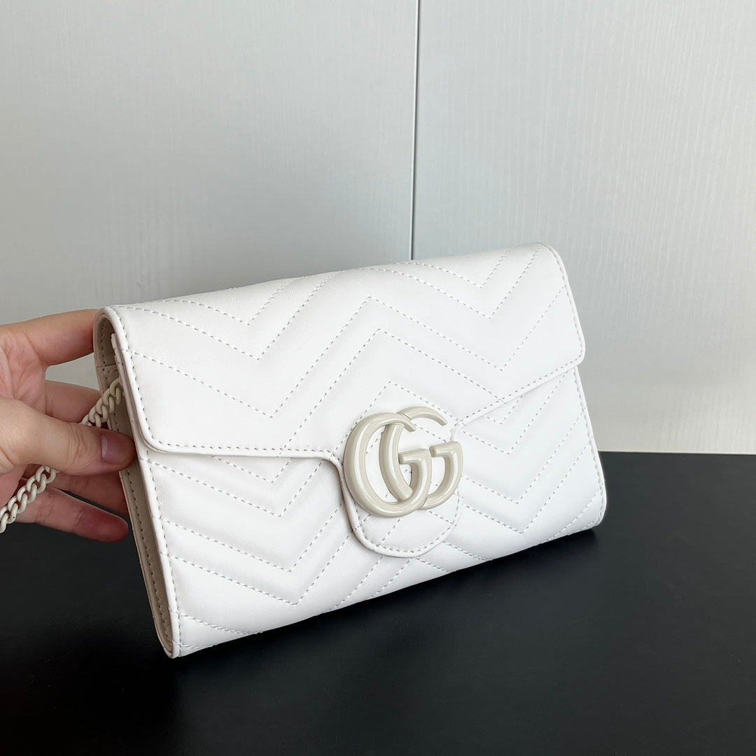 B1N55B51 Popular  leather wallets