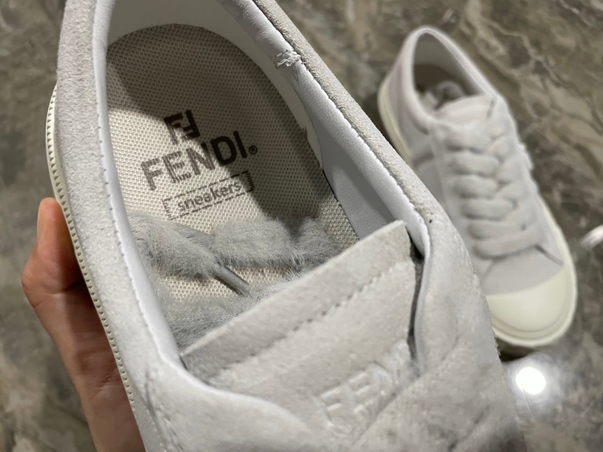 Z2Q95F141  Popular high-quality Shoes
