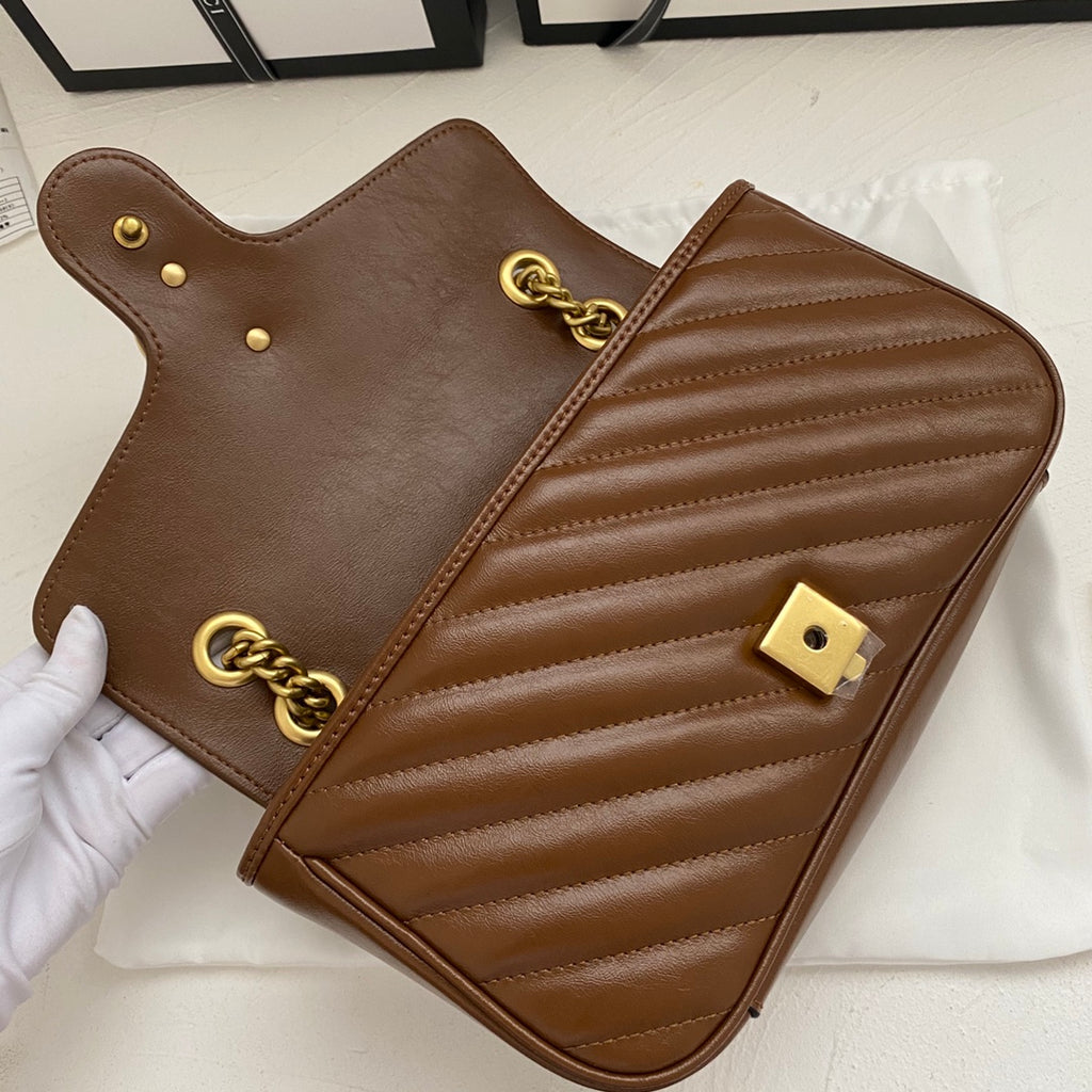 B1P36B67 Popular leather bag