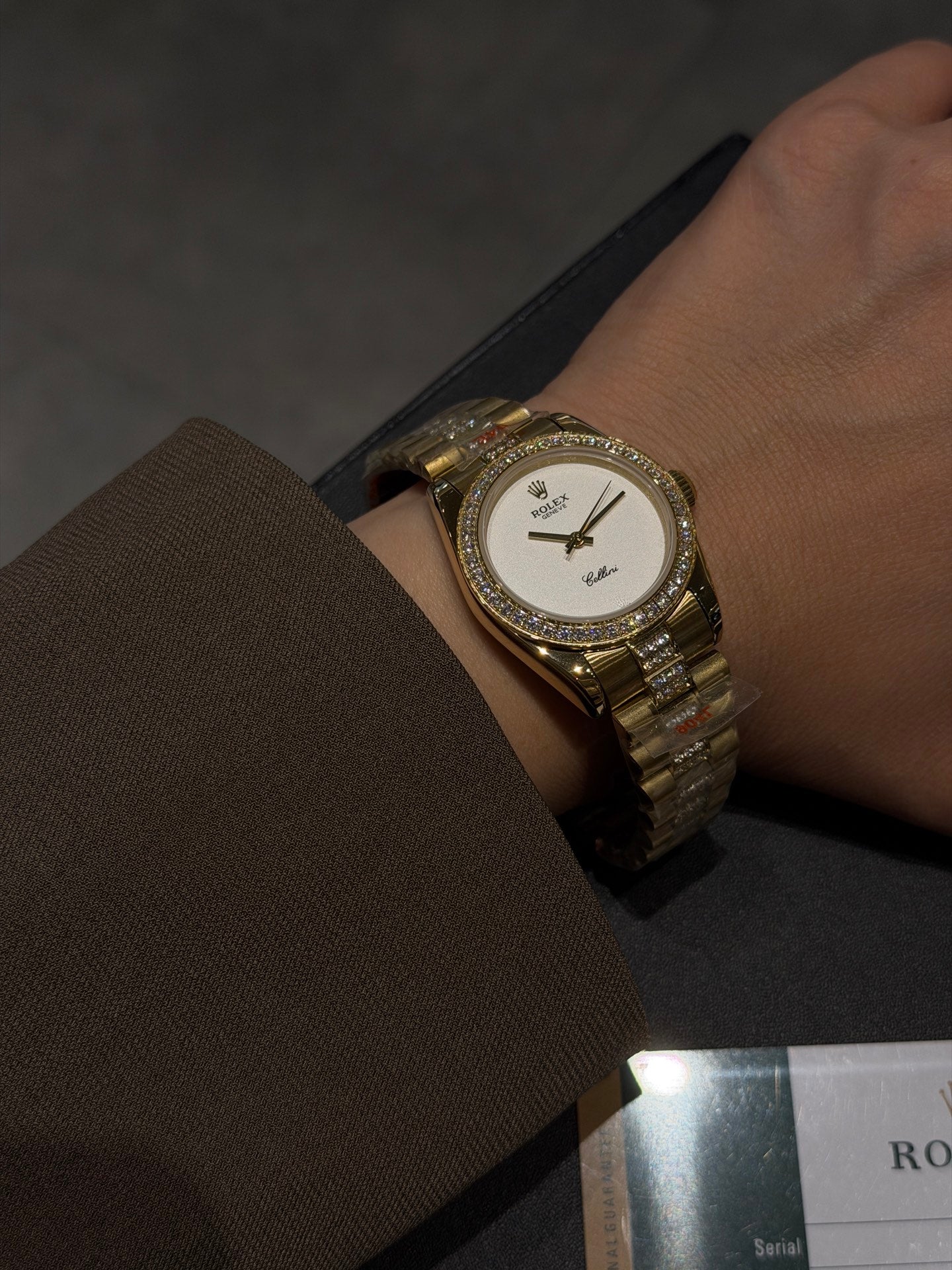 L1R36L25 Popular Watches