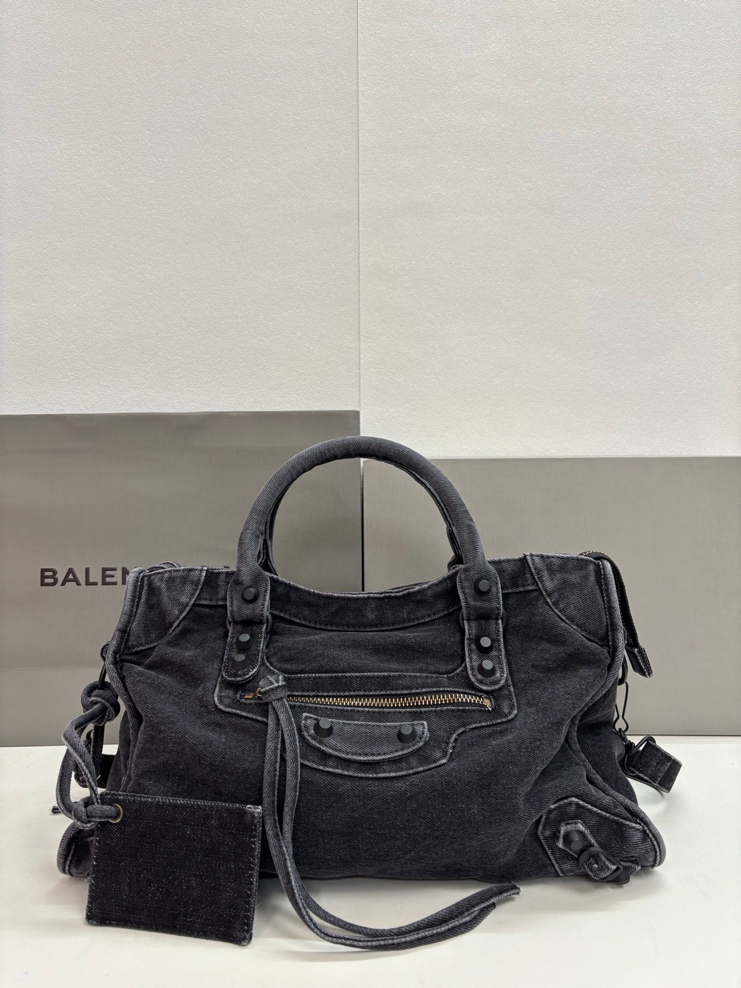 B1P36J114 Popular  bag
