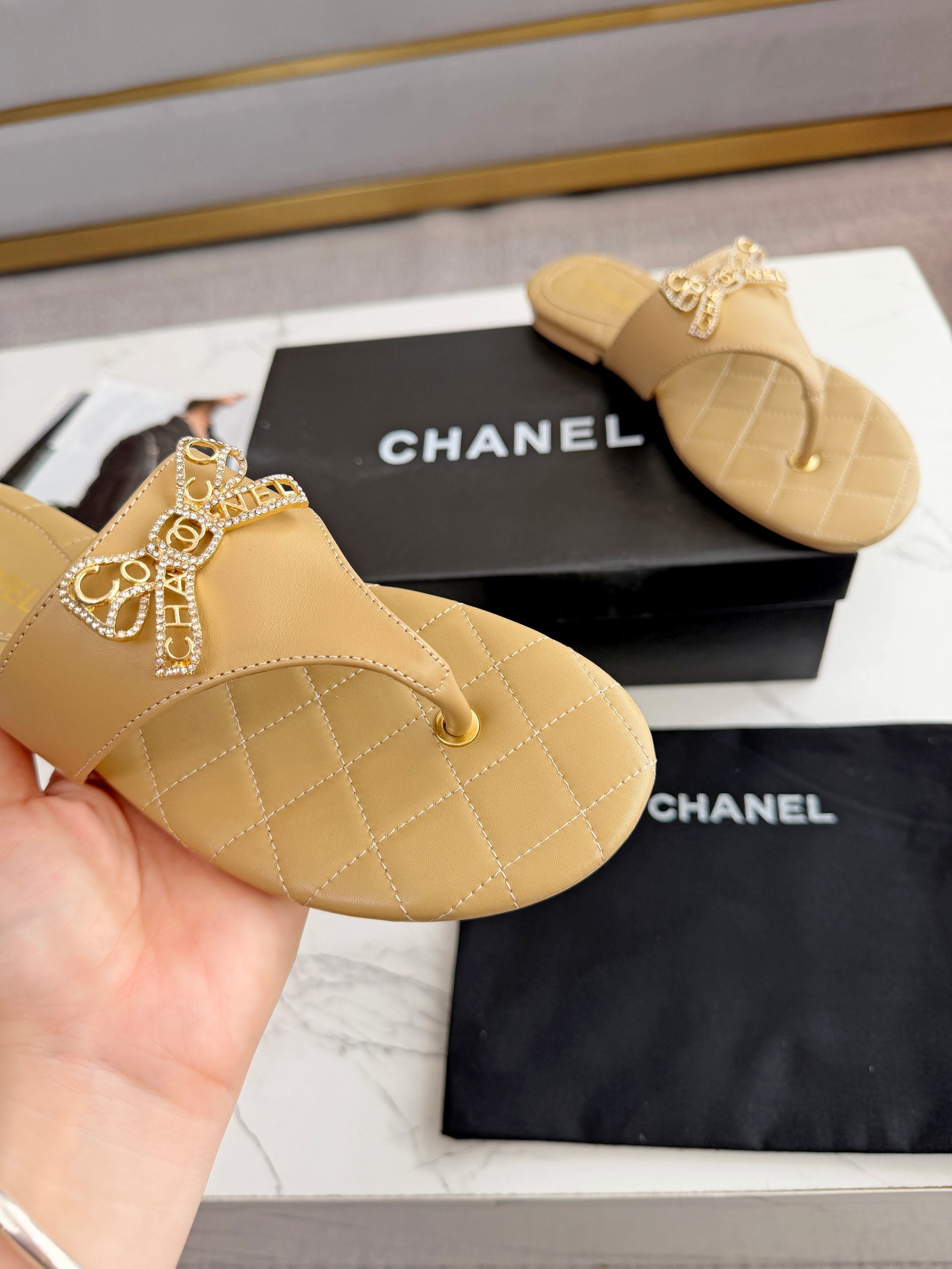 Z2R76C27 Popular high-quality leather shoes