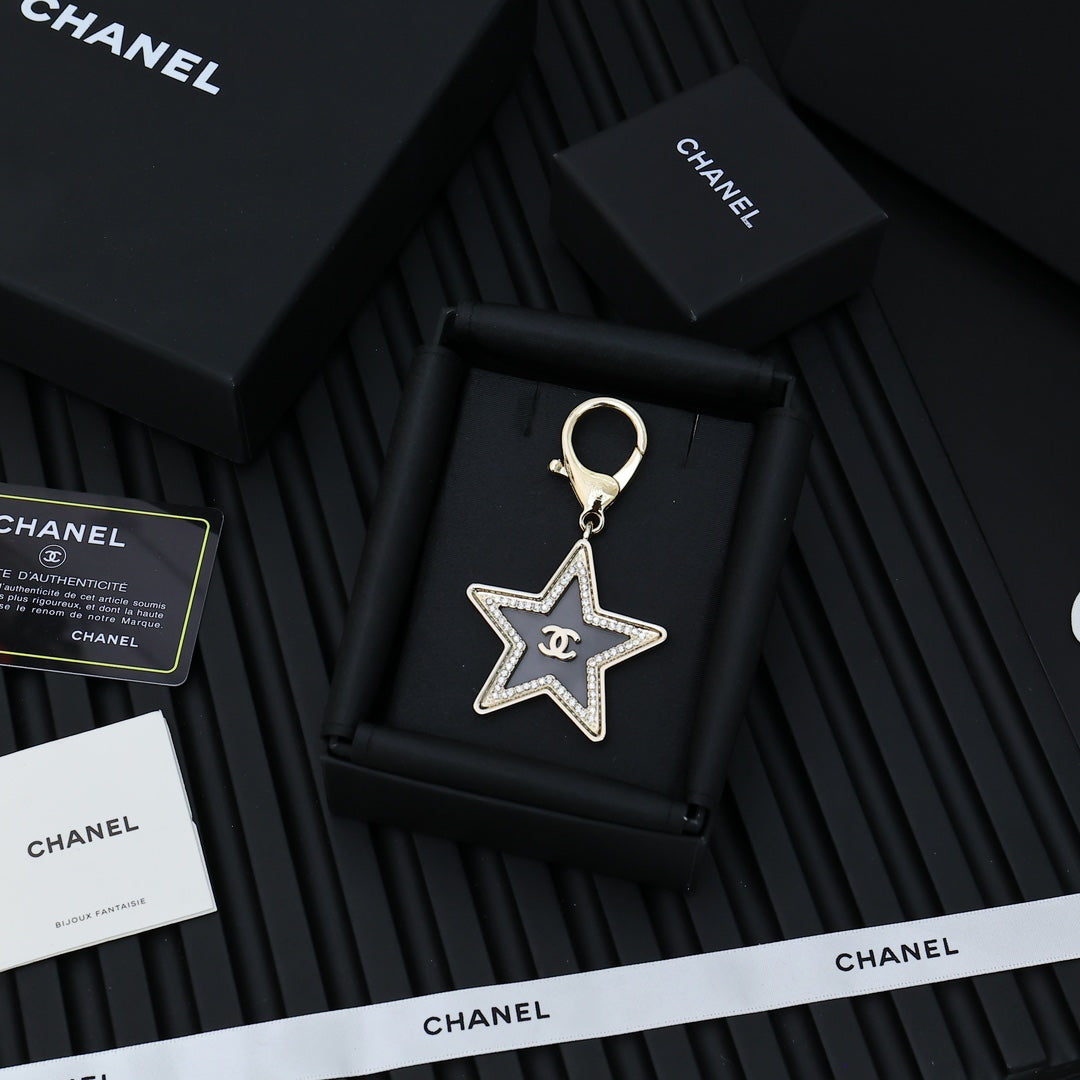 A1Z105C51 Popular bag 's charms accessories