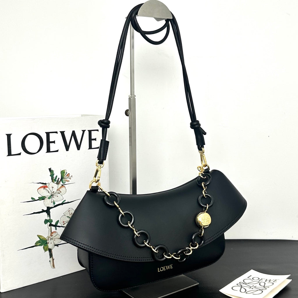 B1R66A11 Popular leather bag