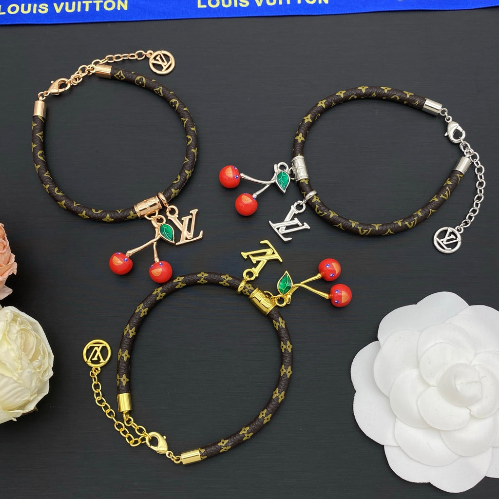 X1N36E82X Popular  Bracelets