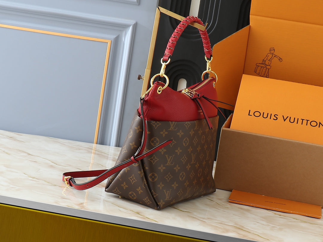 B1W35E115 Popular leather bag