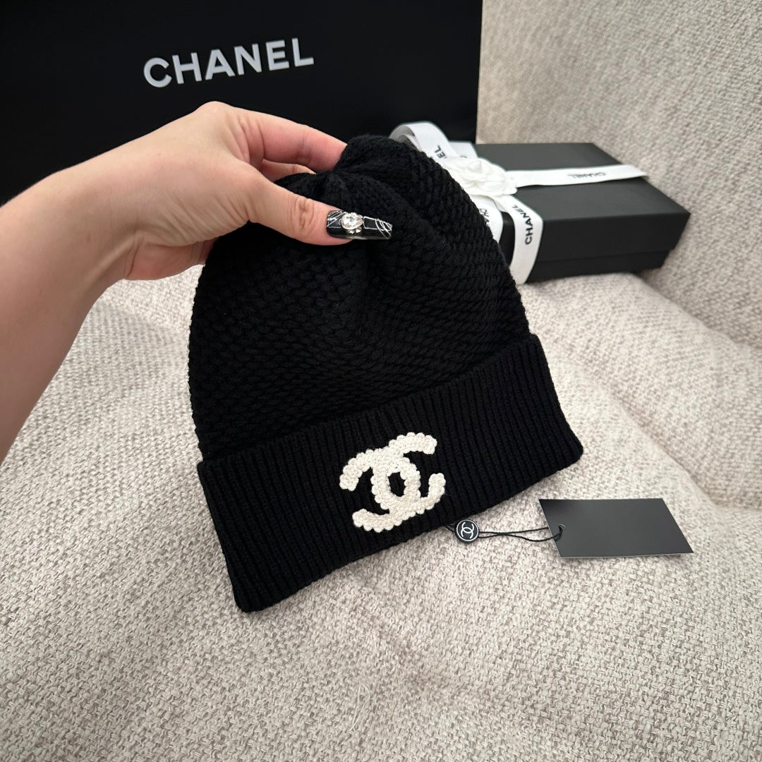 M1R86C17 Popular hats